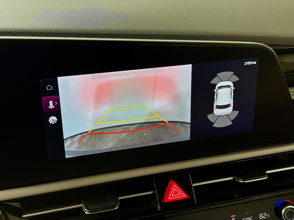 Used 2023 Kia Niro EV Wave w/Navigation,Heated Leather,Sunroof SUV