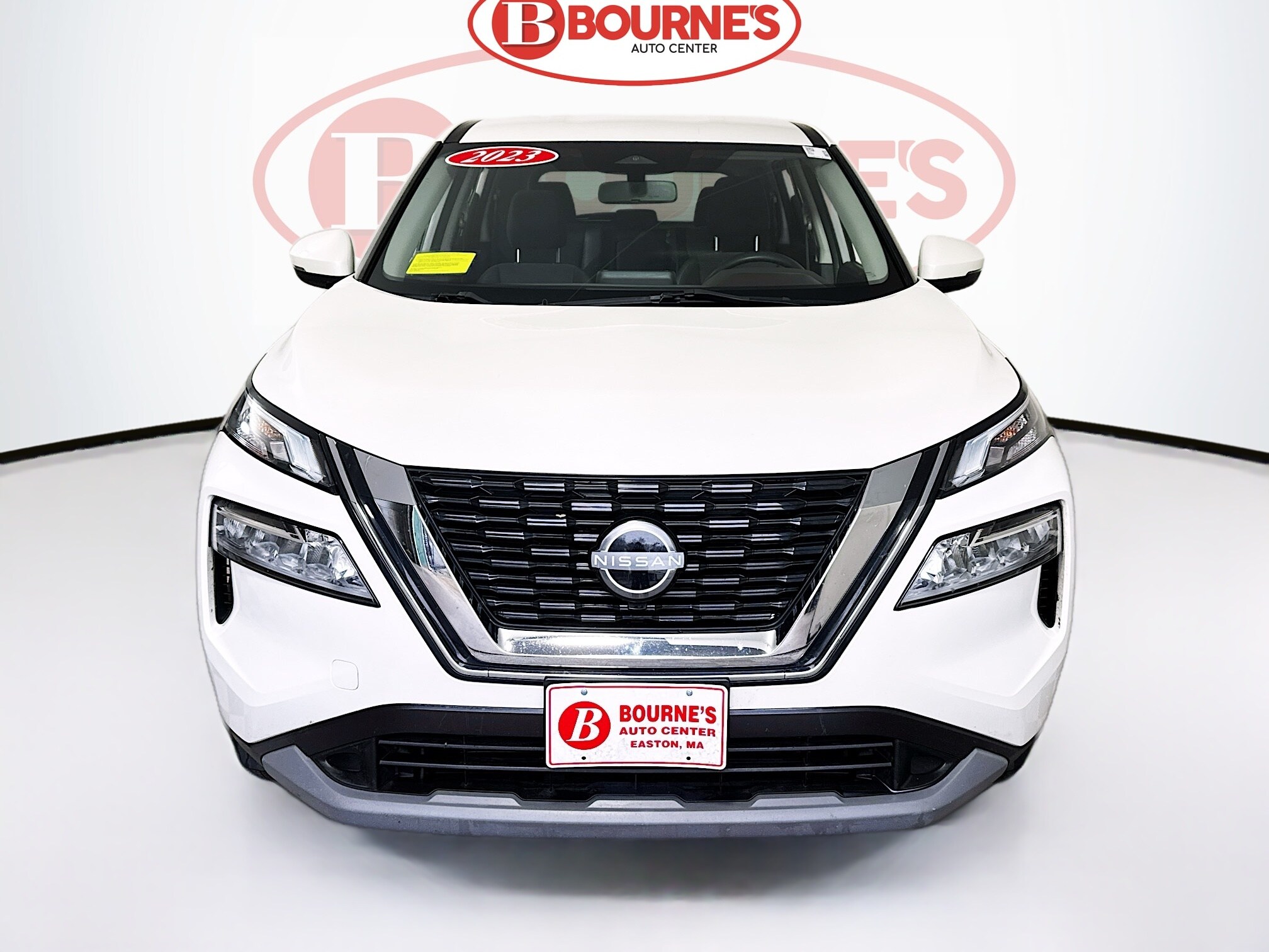 2023 Nissan Rogue SV photo 4