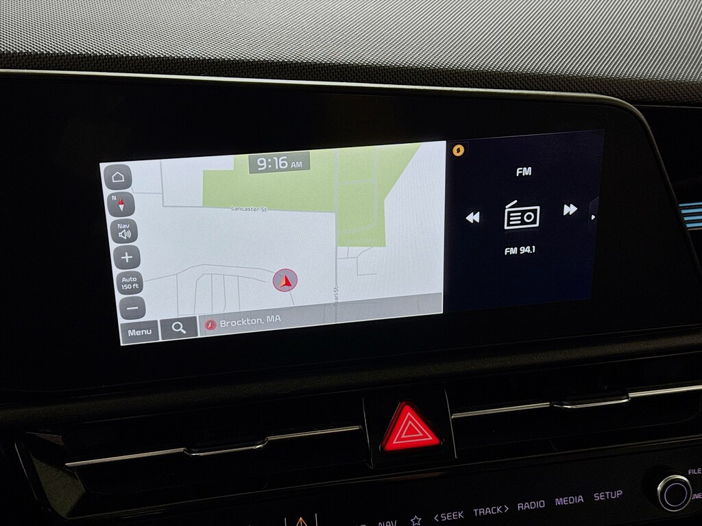 Used 2023 Kia Niro SX Touring w/Navigation,Leather,Sunroof SUV