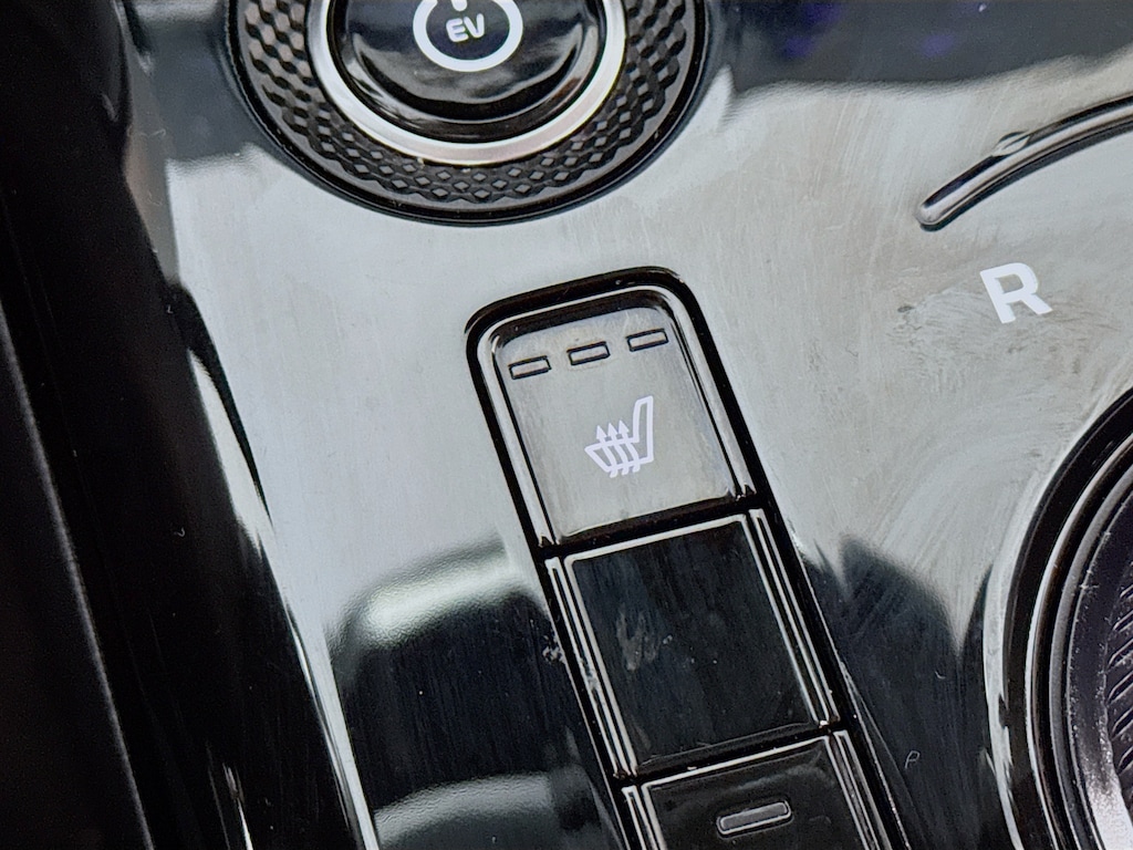 Used 2024 Kia Niro EV Wind w/Navigation,Heated Seats SUV