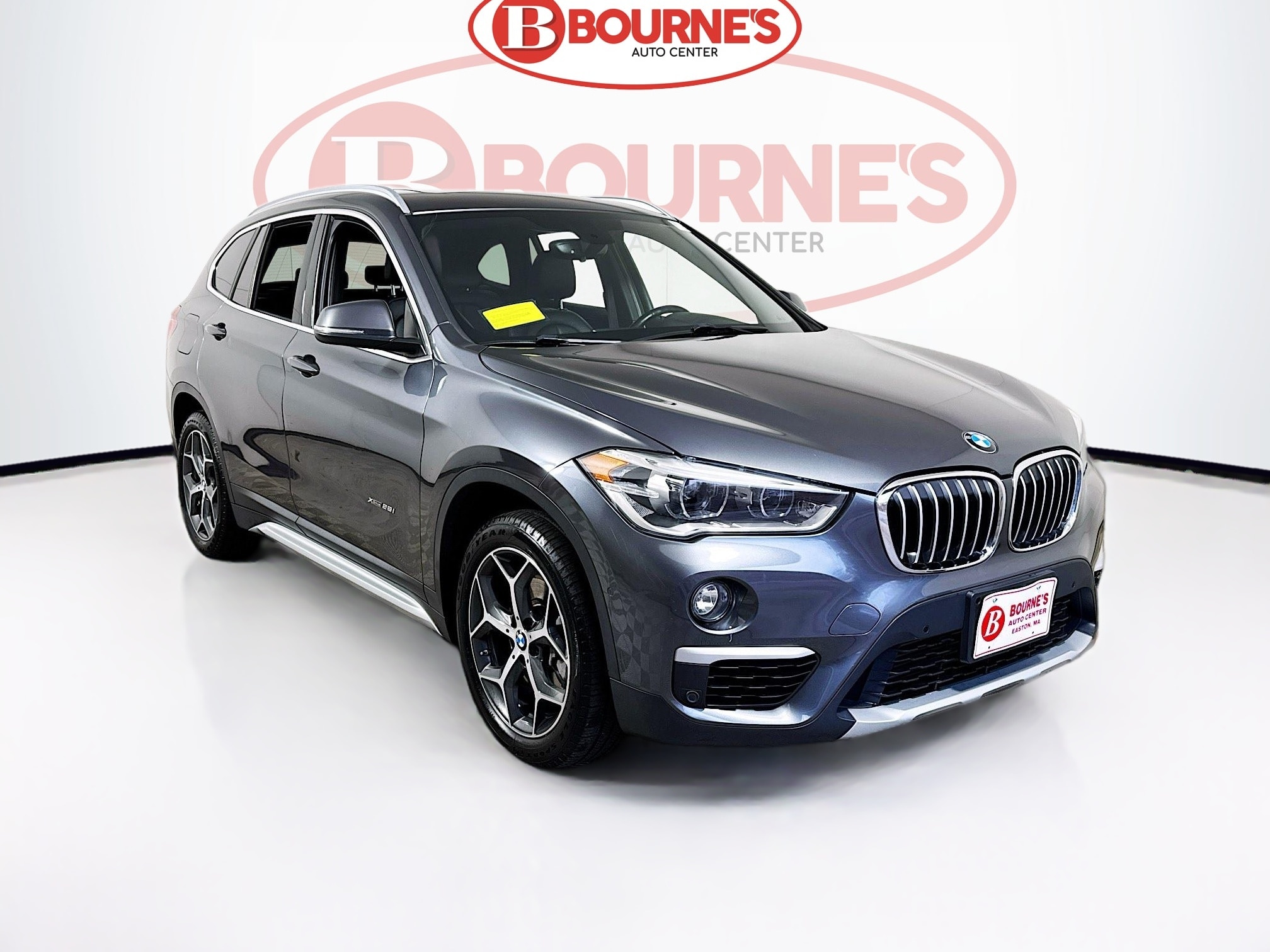 2017 BMW X1 28i's photo