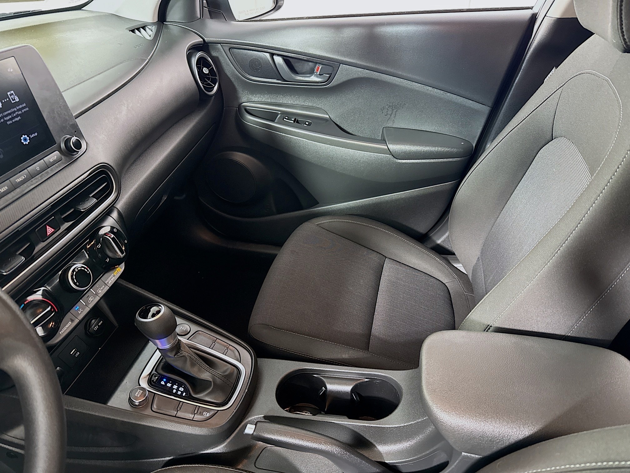 2023 Hyundai Kona SEL - Photo 23