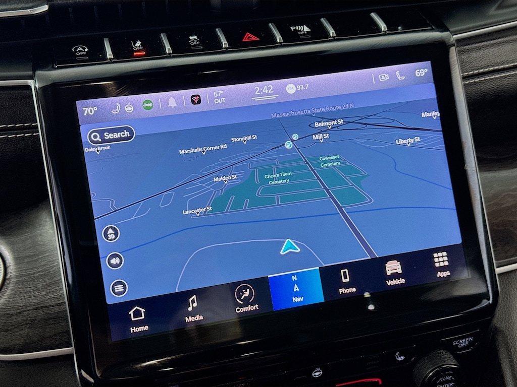 Used 2022 Jeep Grand Cherokee L Limited 4x4 w/Navigation,Leather, Pano Sunroof SUV