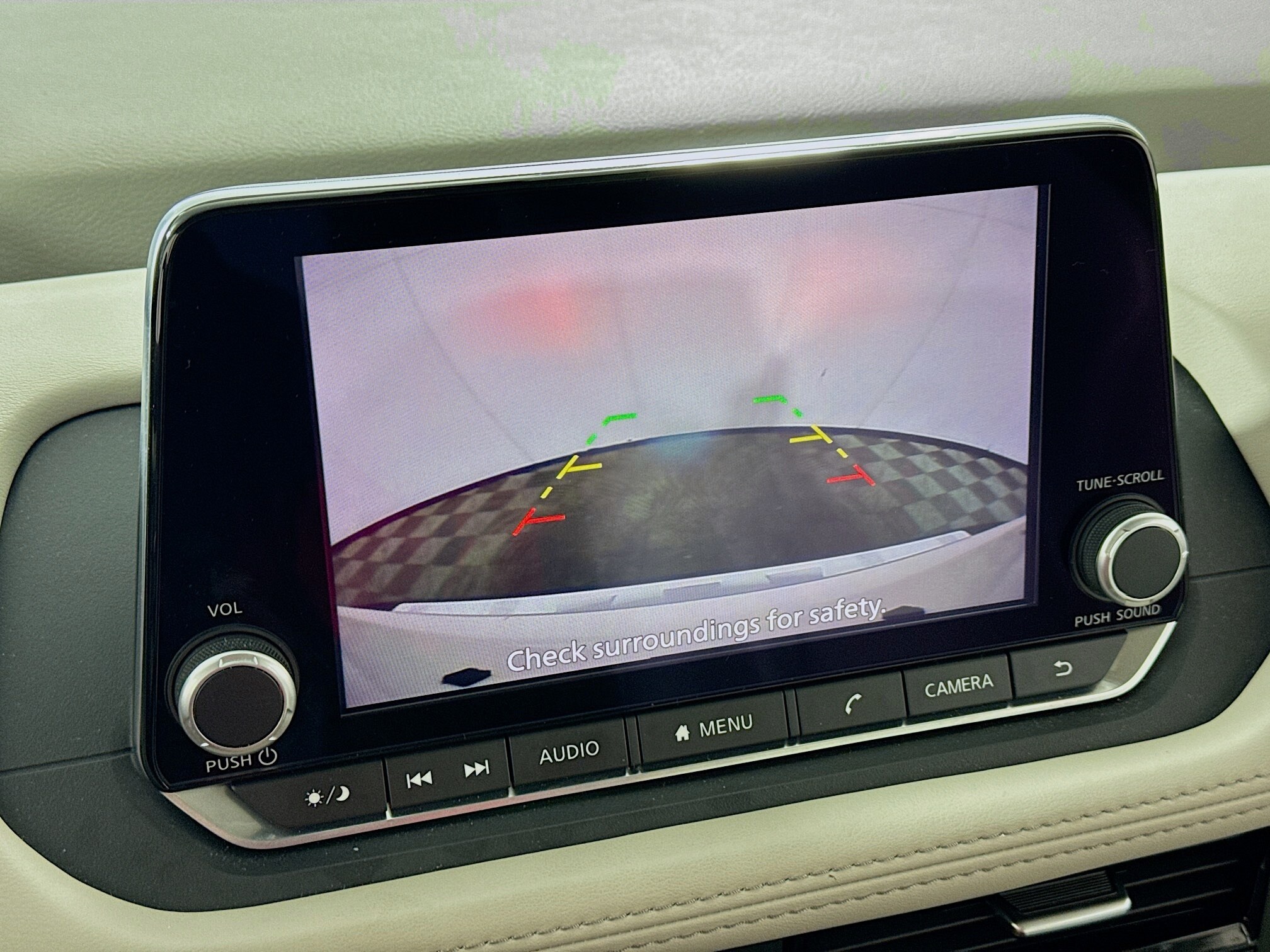 2023 Nissan Rogue SV photo 2