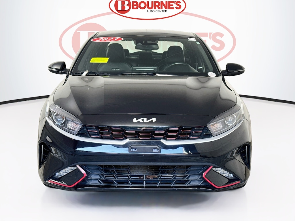 Used 2023 Kia Forte GT-Line w/Navigation,Android & Apple Carplay Sedan