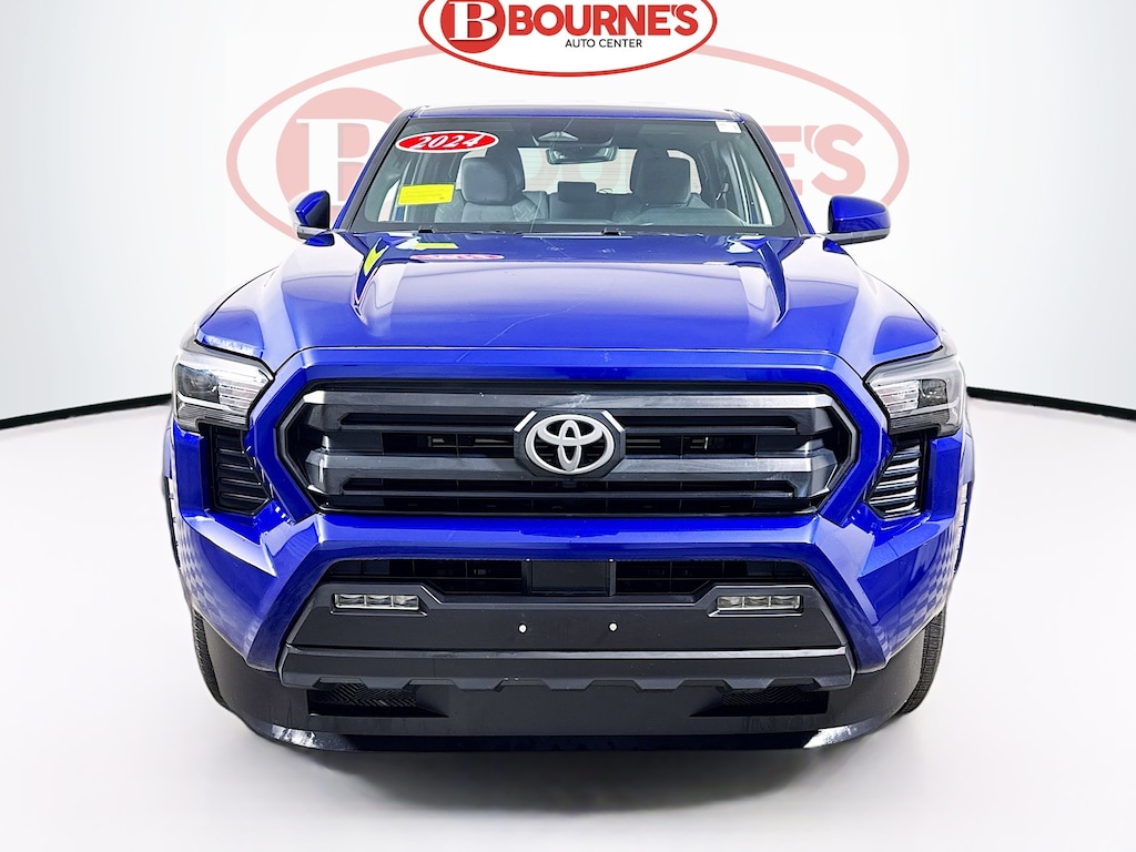 Used 2024 Toyota Tacoma Double Cab SR5 4WD w/Heated Seats,Android & Apple Carplay Truck Double Cab