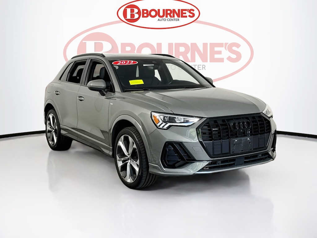 Used 2022 Audi Q3 45 S line Premium Plus Black Optic Sport quattro w/Navigation,Heated Leather,Pano Sunroof SUV