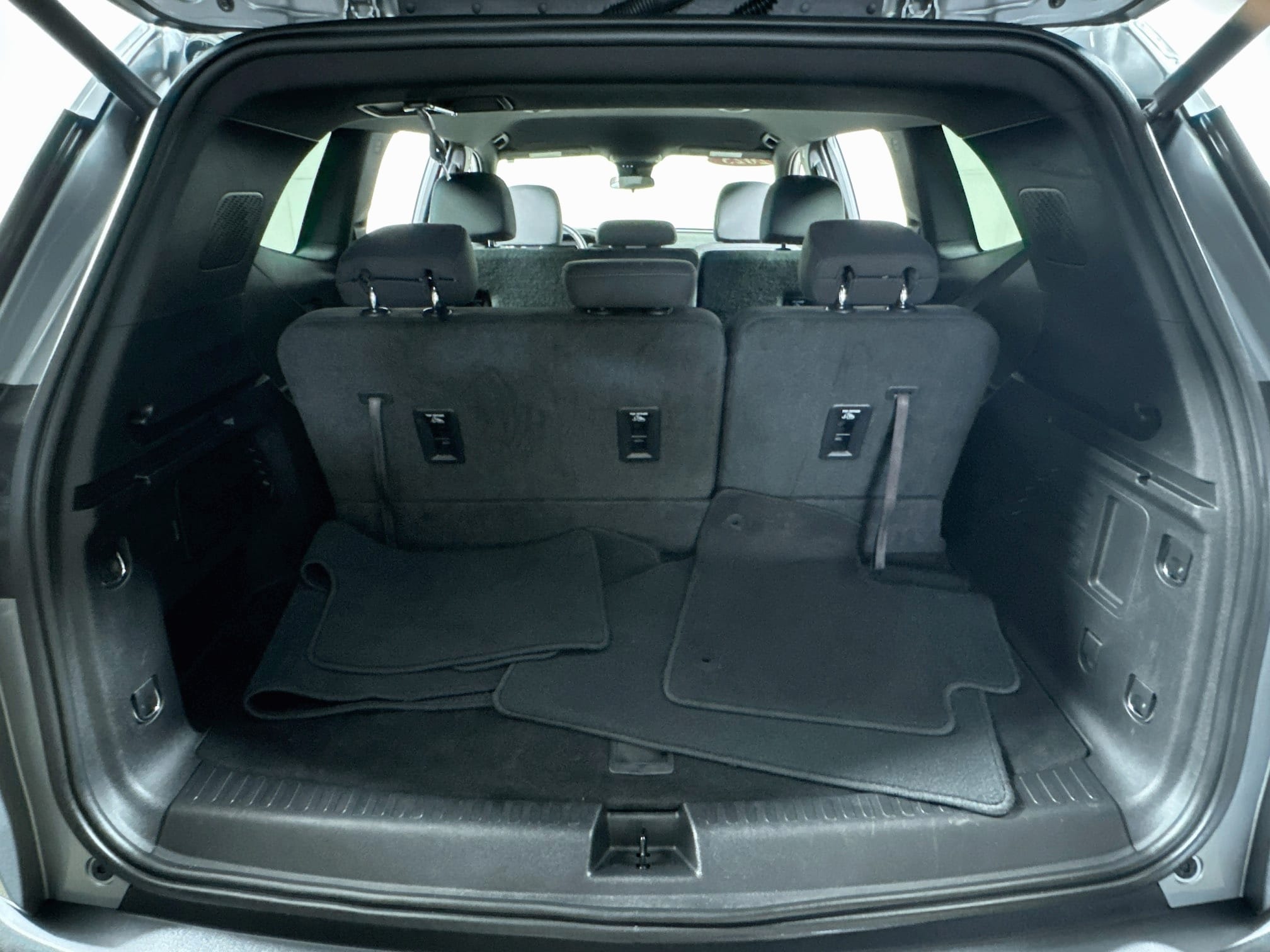 2025 GMC Acadia Elevation - Photo 27