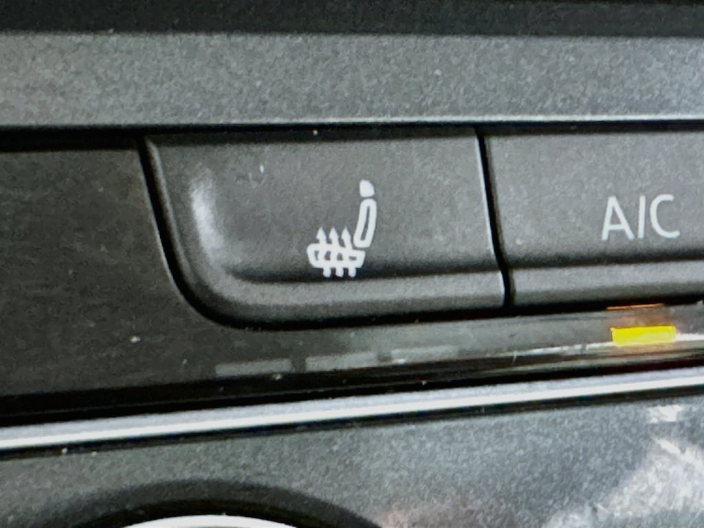 Used 2023 Volkswagen Tiguan 2.0T S w/Heated Seats SUV