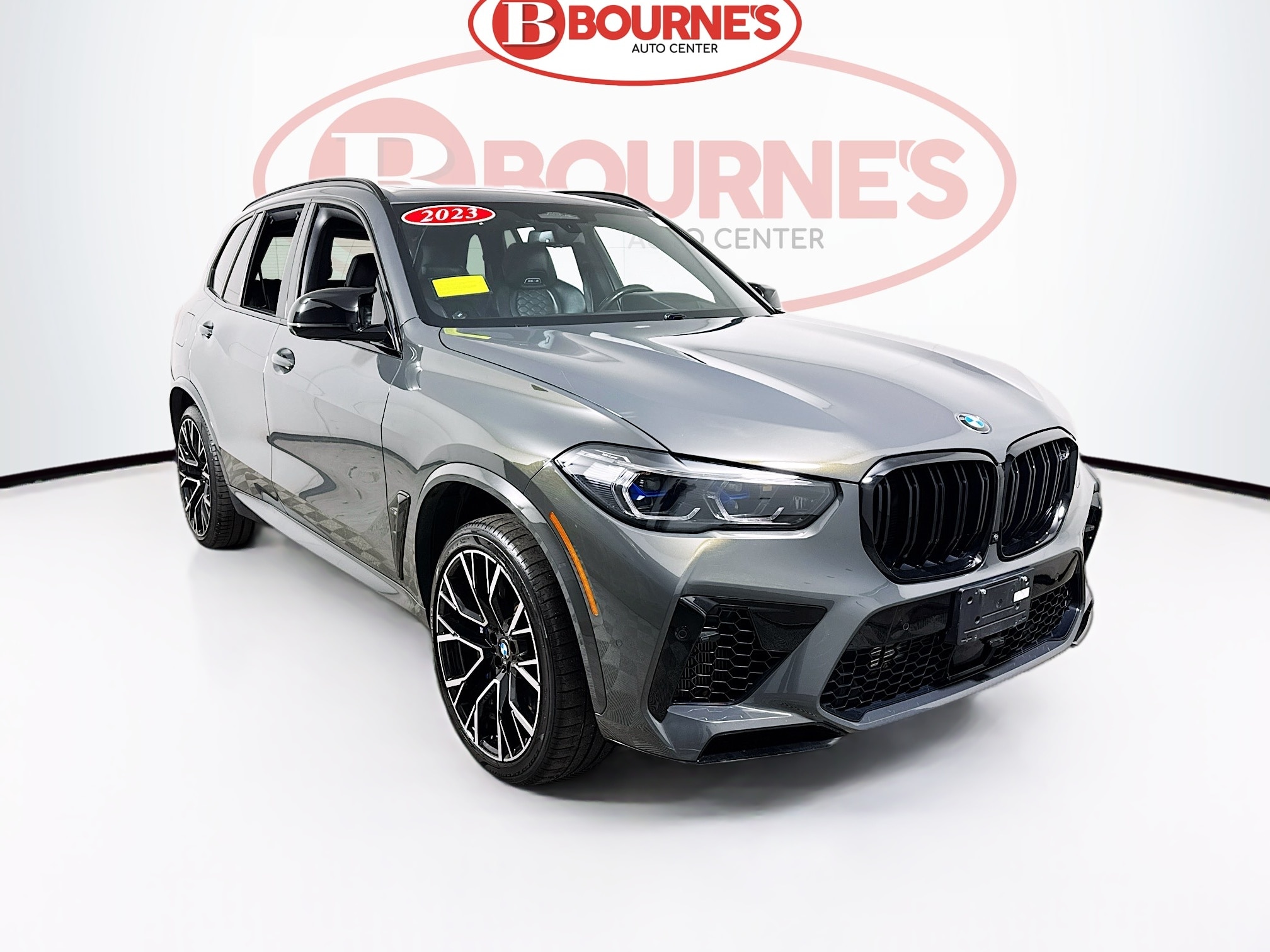 2023 BMW X5 M Base's photo