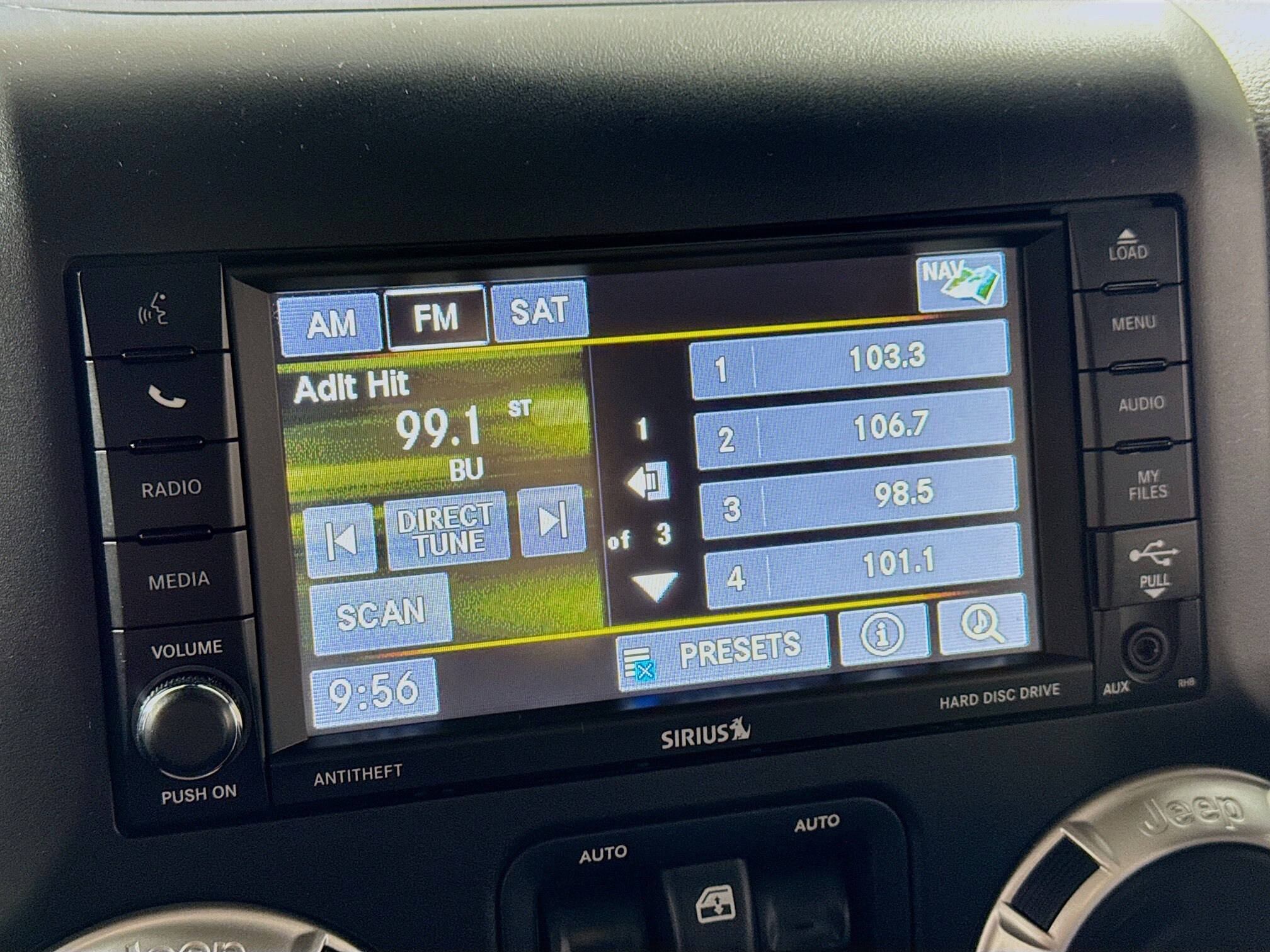 2017 Jeep Wrangler Unlimited Rubicon W photo 3