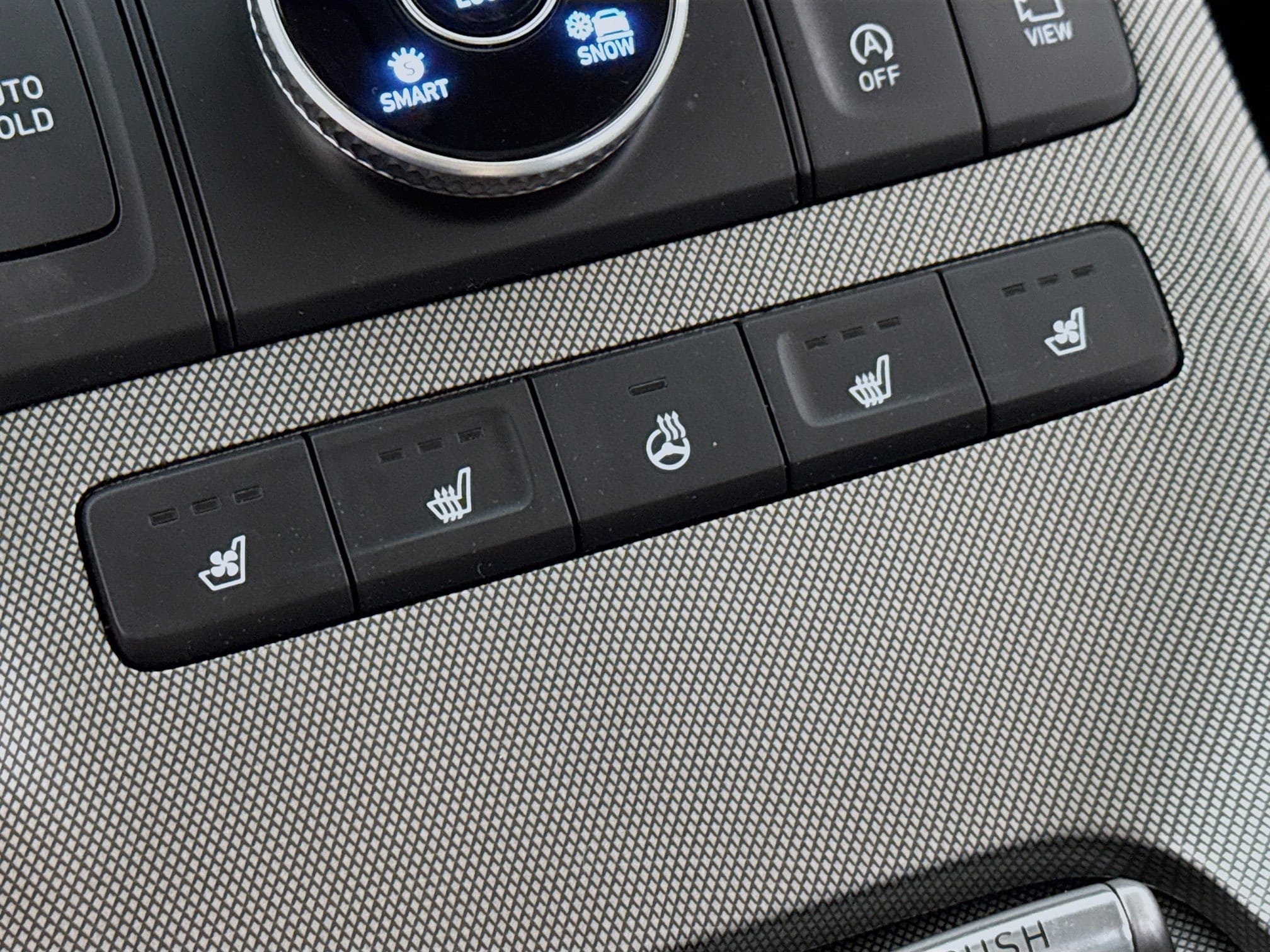 2022 Hyundai Palisade Limited - Photo 5