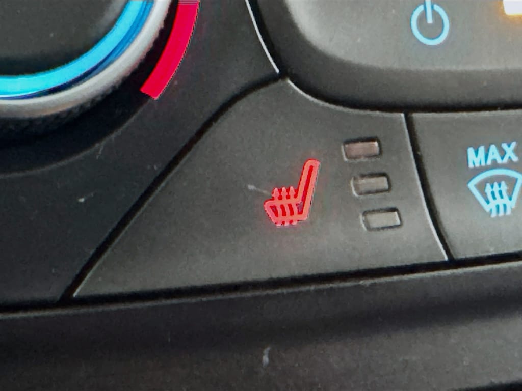 Used 2018 Ford Escape SE w/Heated Seats,Bluetooth SUV