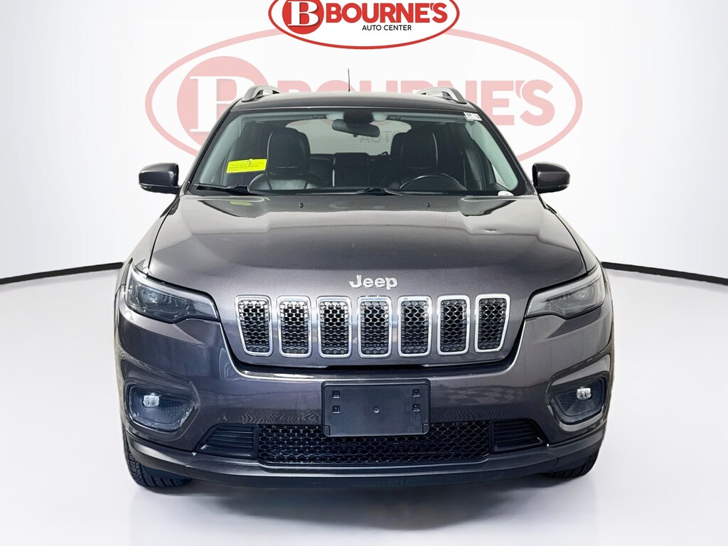 Used 2019 Jeep Cherokee Latitude Plus 4x4 w/Heated Seats SUV