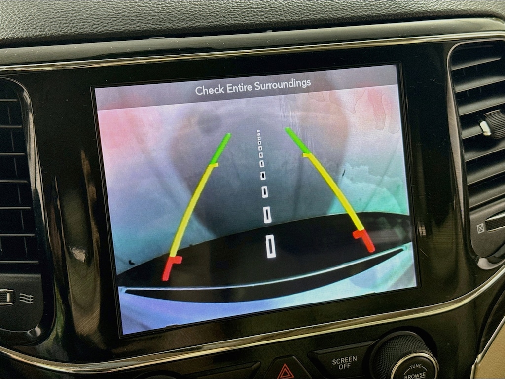 Used 2019 Jeep Grand Cherokee Limited 4x4 w/Navigation,Heated Leather SUV