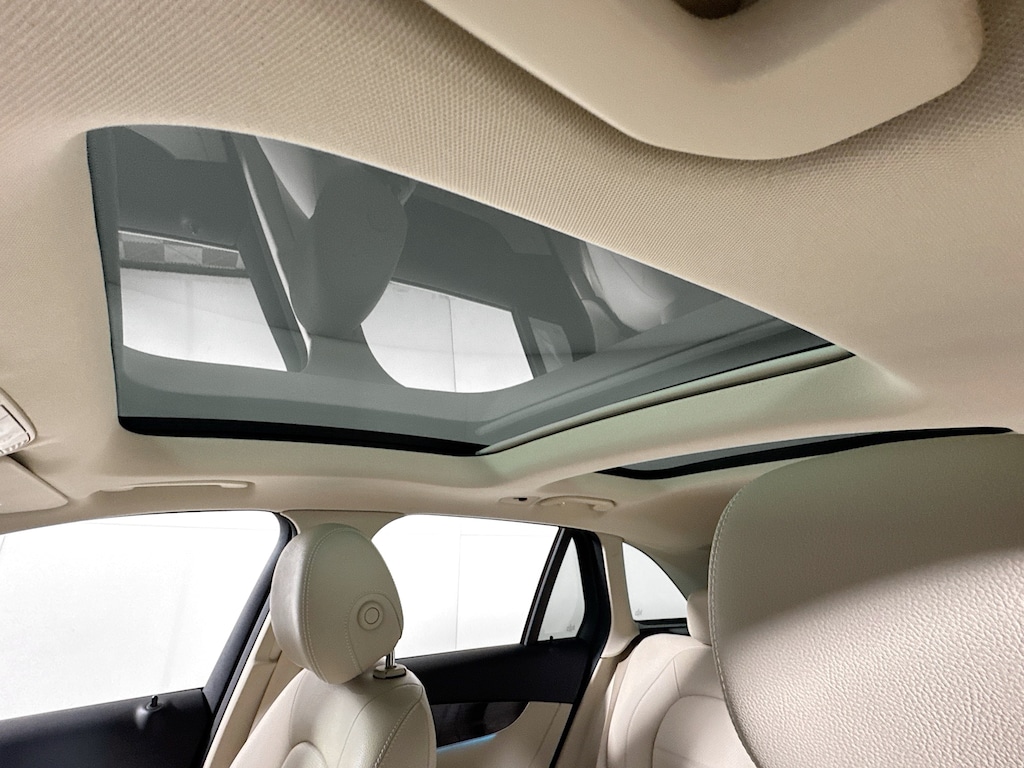 Used 2019 Mercedes-Benz GLC 300 4MATIC w/Heated Leather, Pano Sunroof SUV