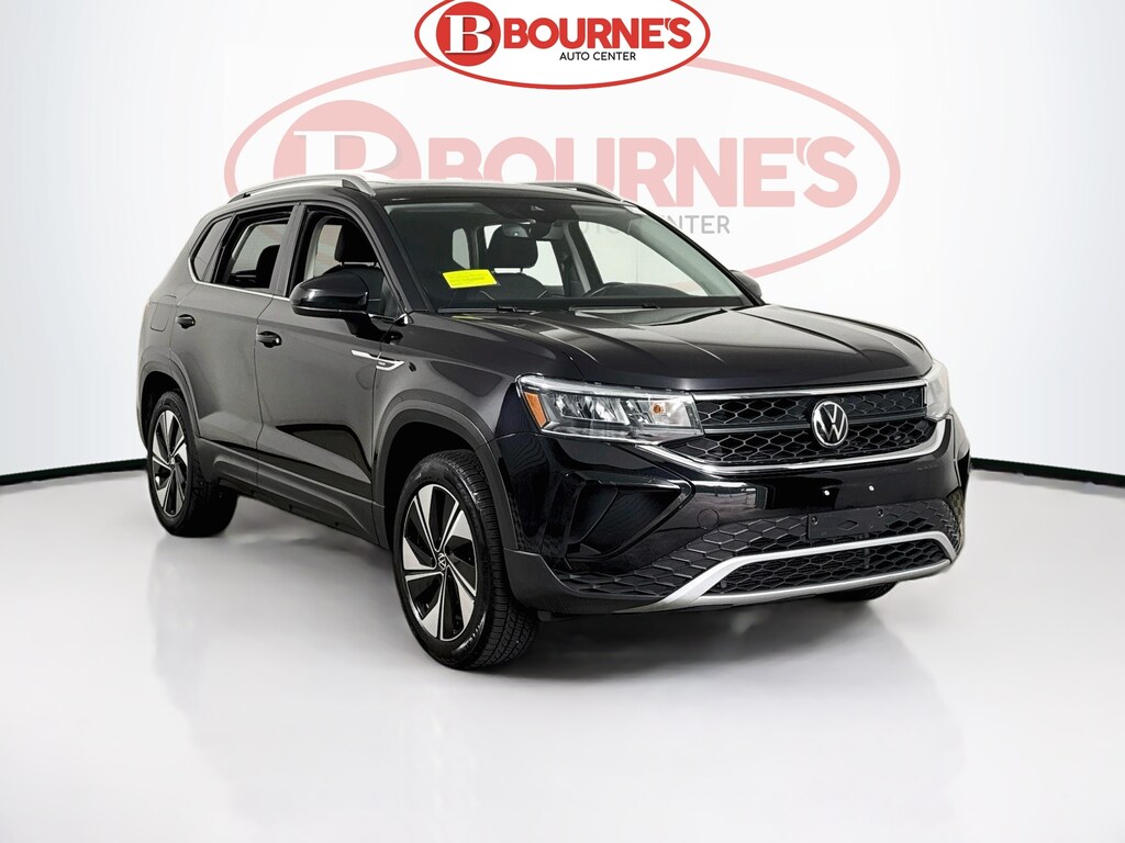 Used 2023 Volkswagen Taos 1.5T SE 4MOTION w/Heated Seats,Pano Sunroof SUV