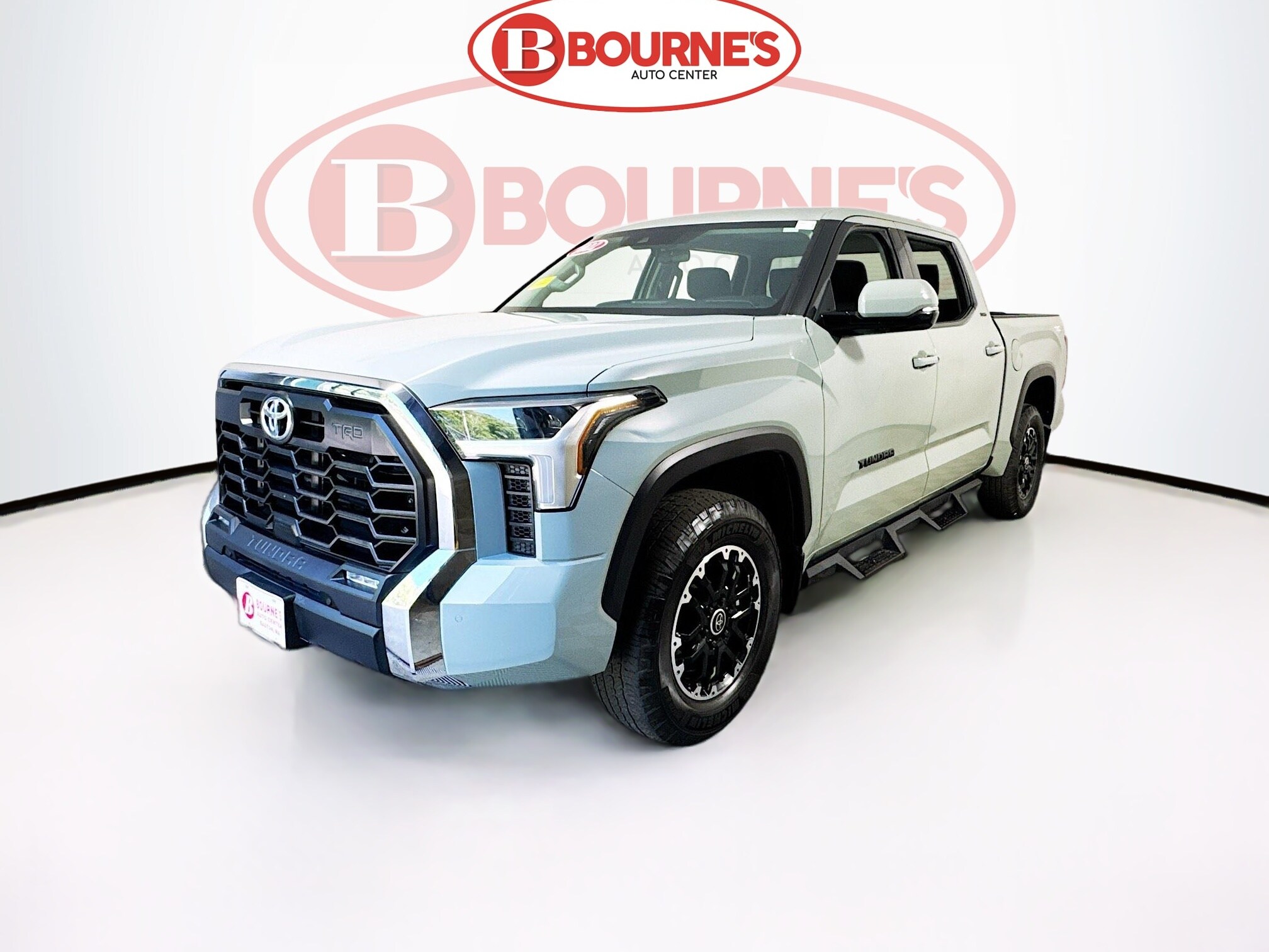 2022 Toyota Tundra CrewMax TRD photo 4