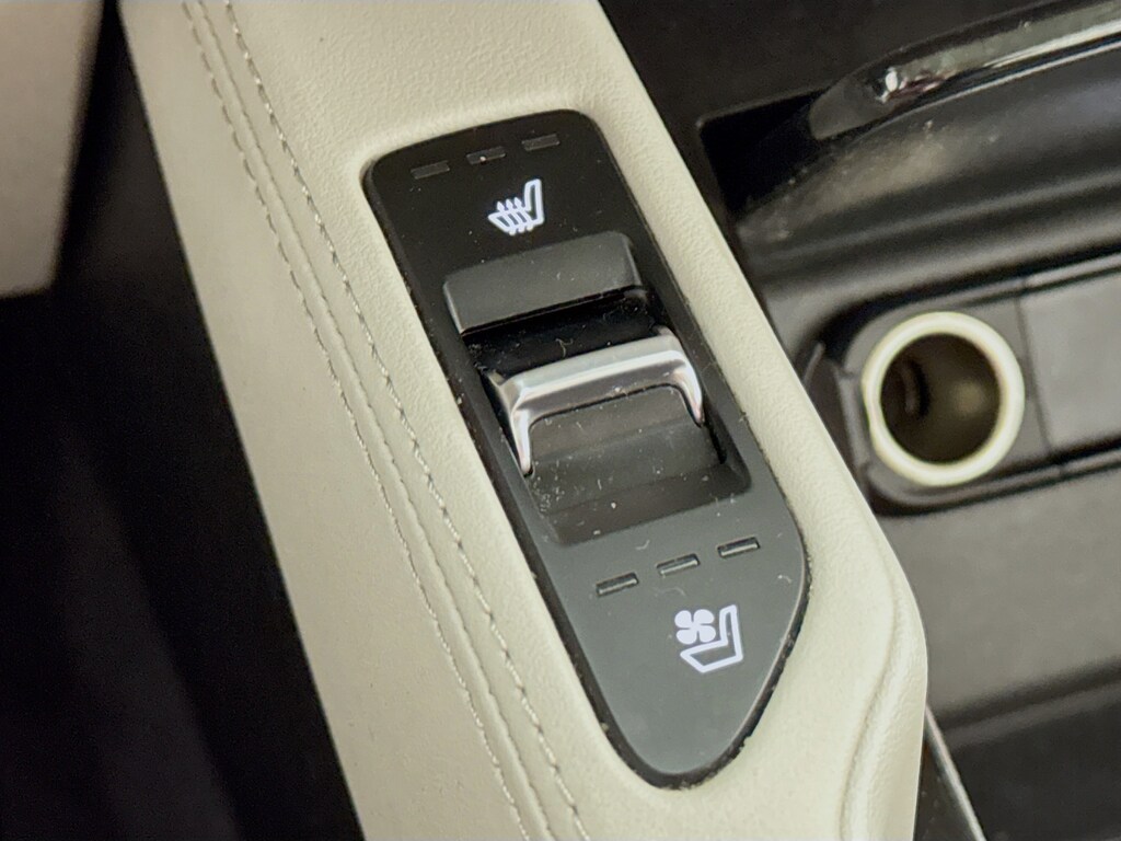 Used 2020 Kia Telluride EX AWD w/Navigation,Leather,Sunroof SUV