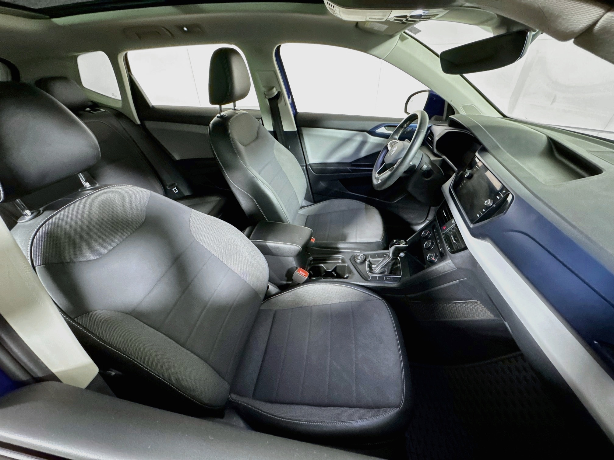 2022 Volkswagen Taos SE - Photo 27