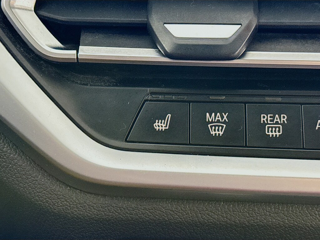 Used 2019 BMW 330i MSport xDrive w/Navigation,Leather,Pano Sunroof Sedan