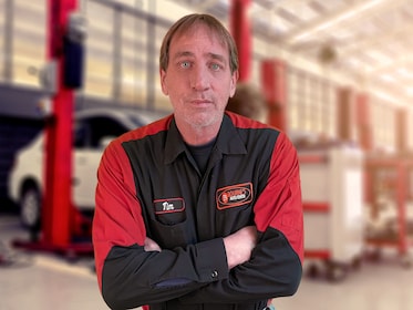Staff member Tim Campbell from ID_dd81417c19d4