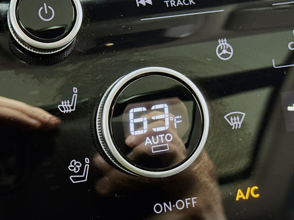 Used 2023 INFINITI QX60 Luxe AWD w/Navigation,Leather,Pano Sunroof SUV