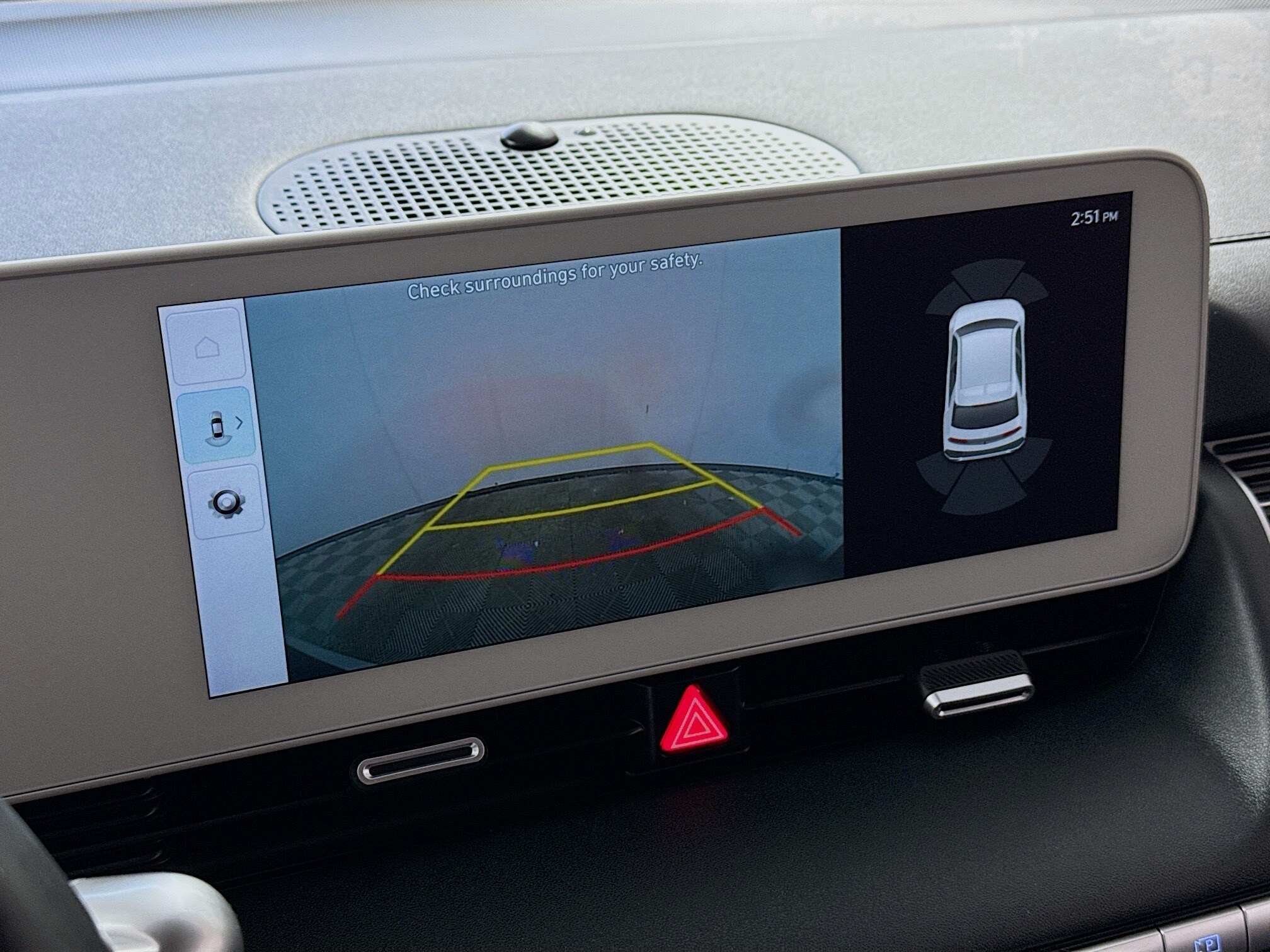 2024 Hyundai Ioniq 5 SEL photo 3