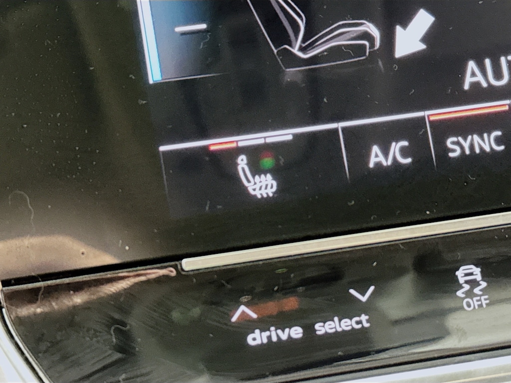 Used 2019 Audi A6 3.0T Premium Plus quattro w/Navigation,Leather,Sunroof Sedan