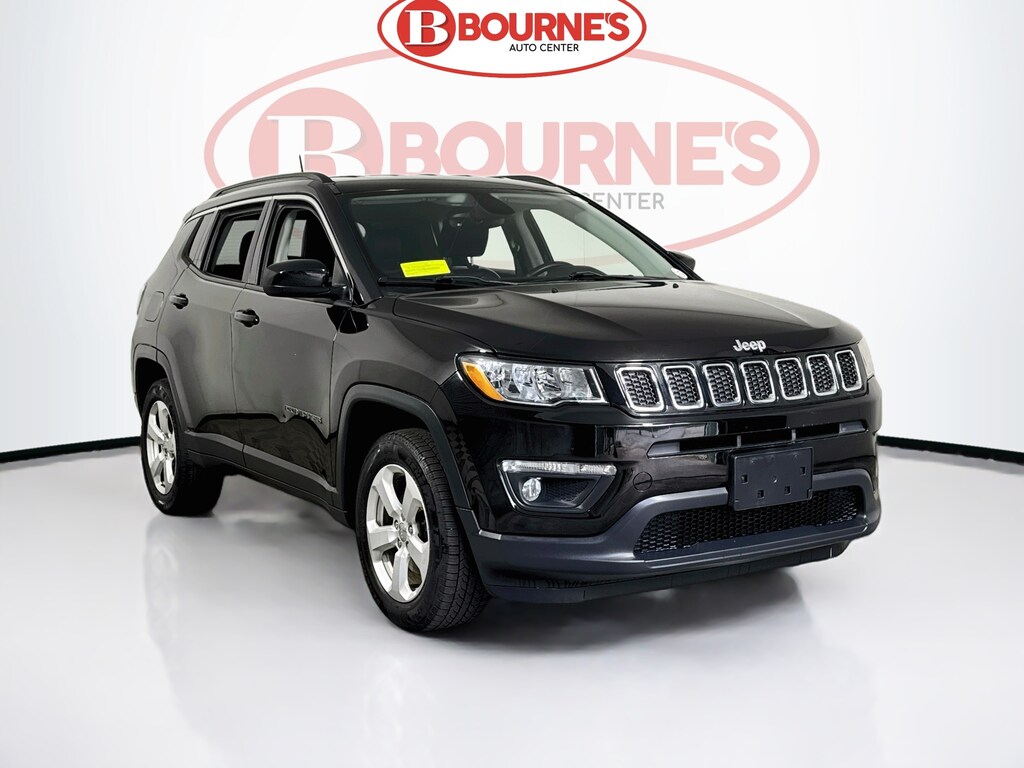 Used 2018 Jeep Compass Latitude 4x4 w/Android Auto & Apple Carplay SUV
