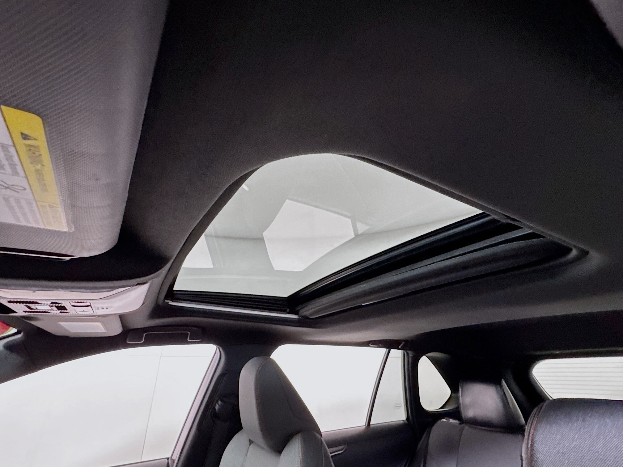 2021 Toyota RAV4 Prime XLE Premium photo 4