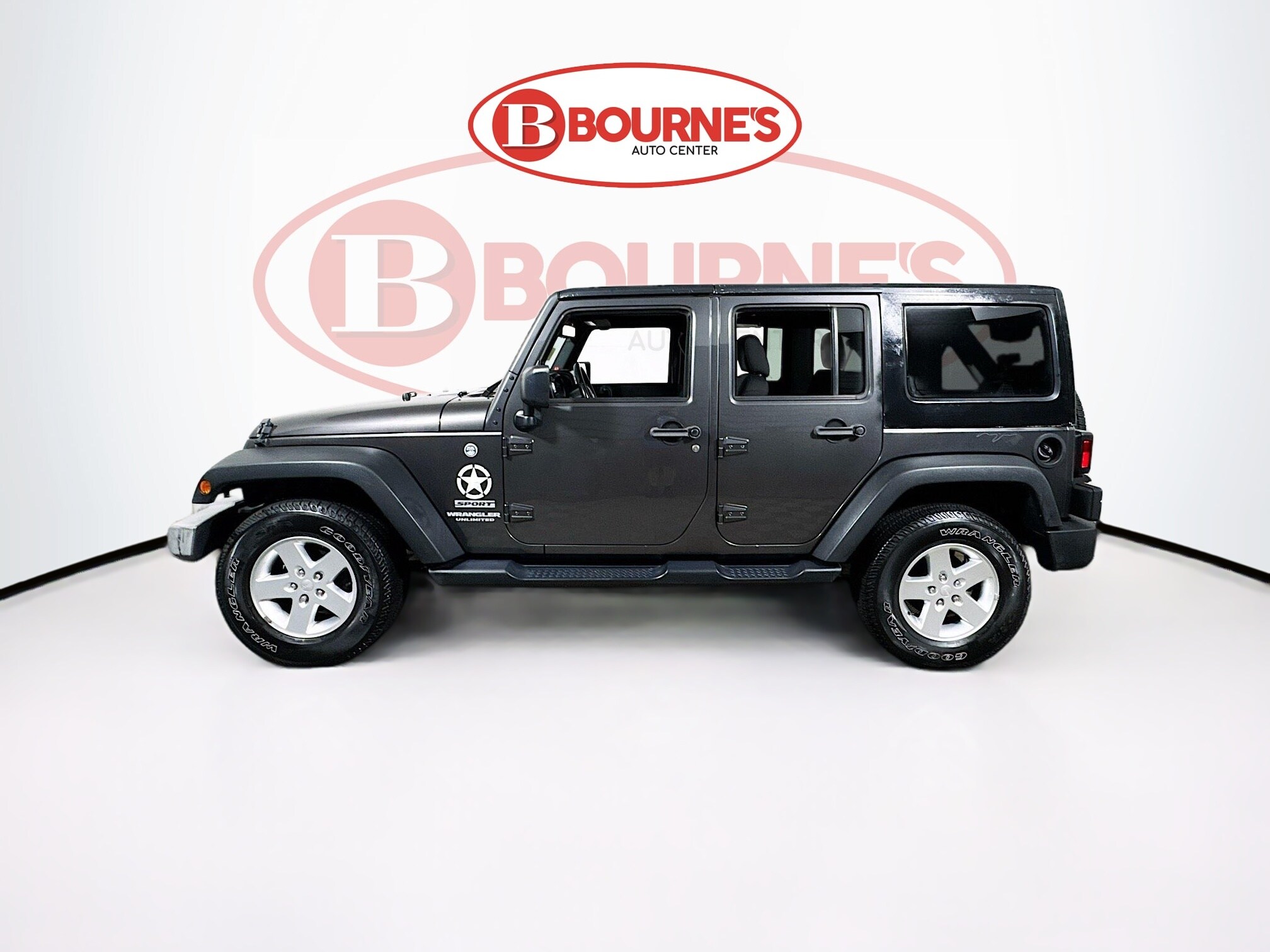 2017 Jeep Wrangler Unlimited Sport S W photo 4