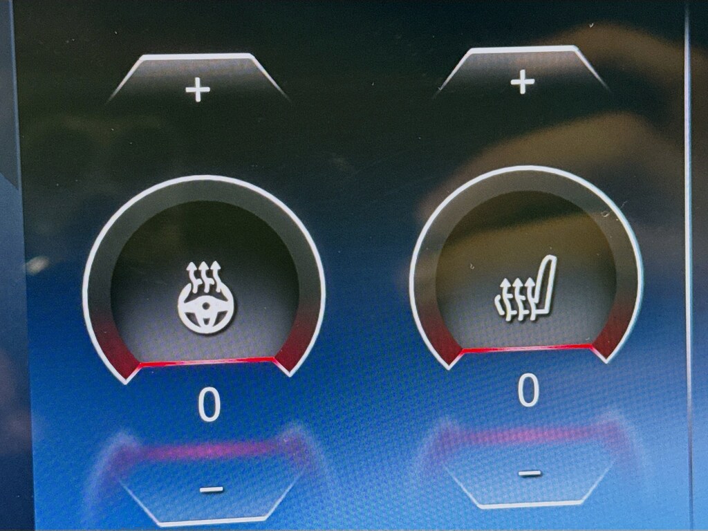 Used 2023 BMW X1 xDrive28i w/Navigation,Leather,Pano Sunroof SUV