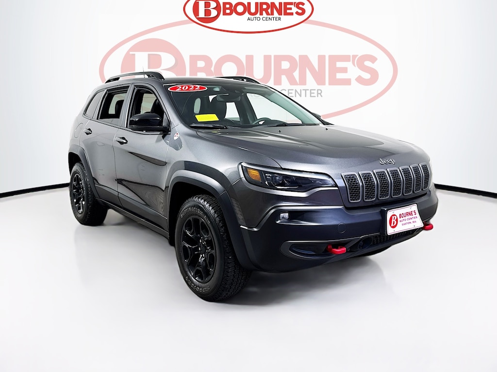 Used 2022 Jeep Cherokee Trailhawk 4x4 w/Heated Leather SUV
