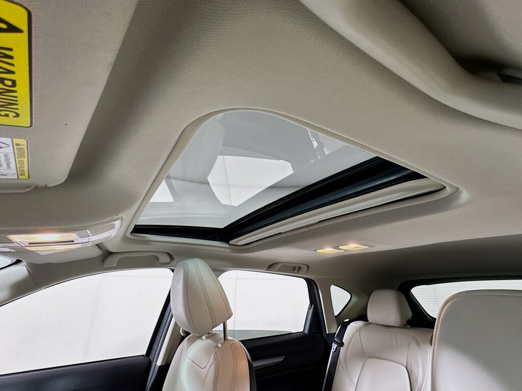 Used 2023 Mazda CX-5 2.5 S Preferred AWD w/Heated Leather,Sunroof SUV