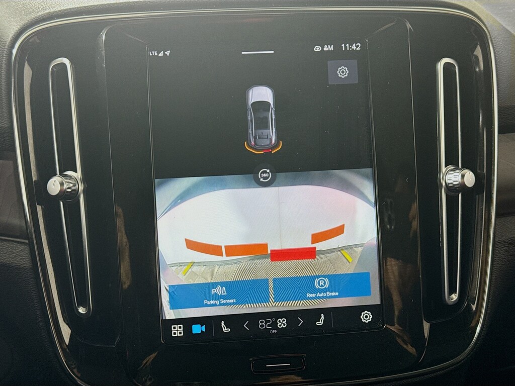 Used 2023 Volvo C40 Recharge Pure Electric Twin Plus AWD w/Navigation,Heated Seats SUV