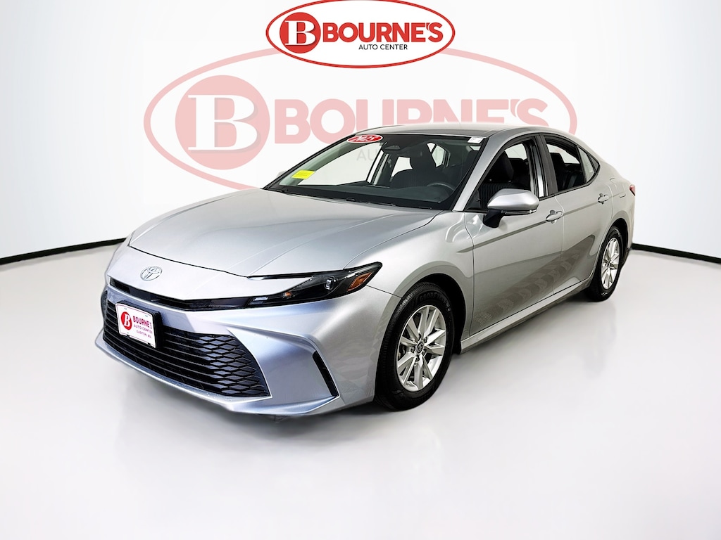Used 2025 Toyota Camry LE w/Android Auto & Apple Carplay Sedan
