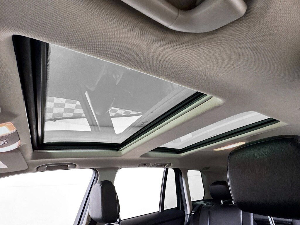 Used 2015 Mercedes-Benz GLK-Class GLK 350 4MATIC w/Navigation,Leather,Pano Sunroof SUV