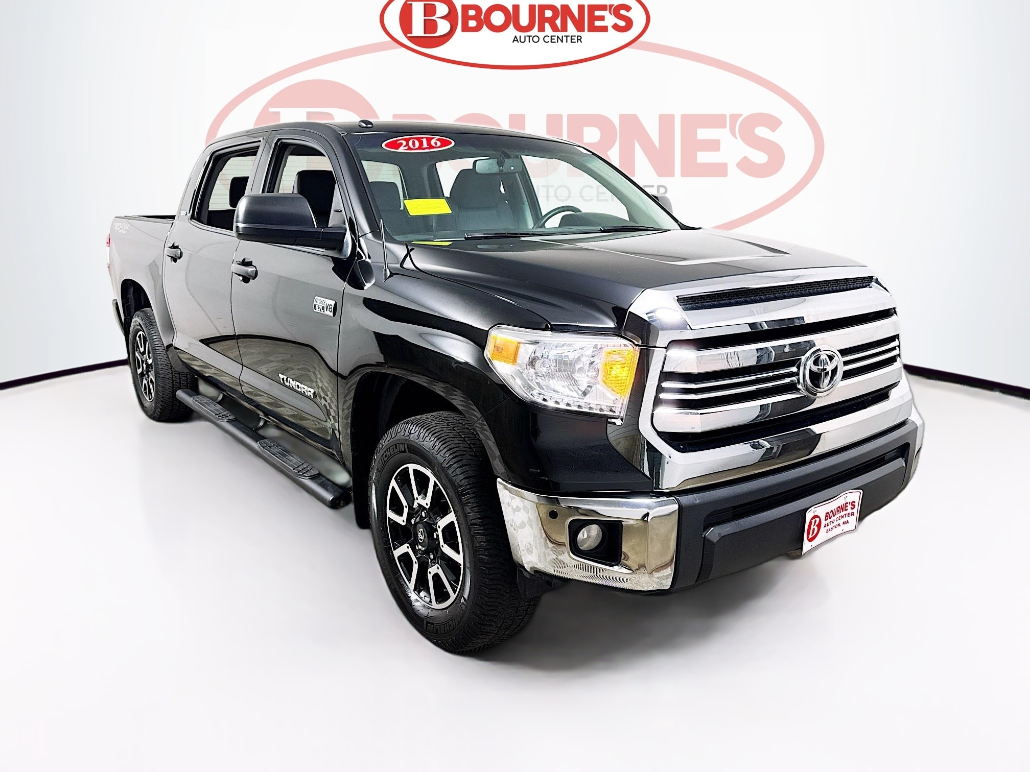 2016 Toyota Tundra SR5's photo