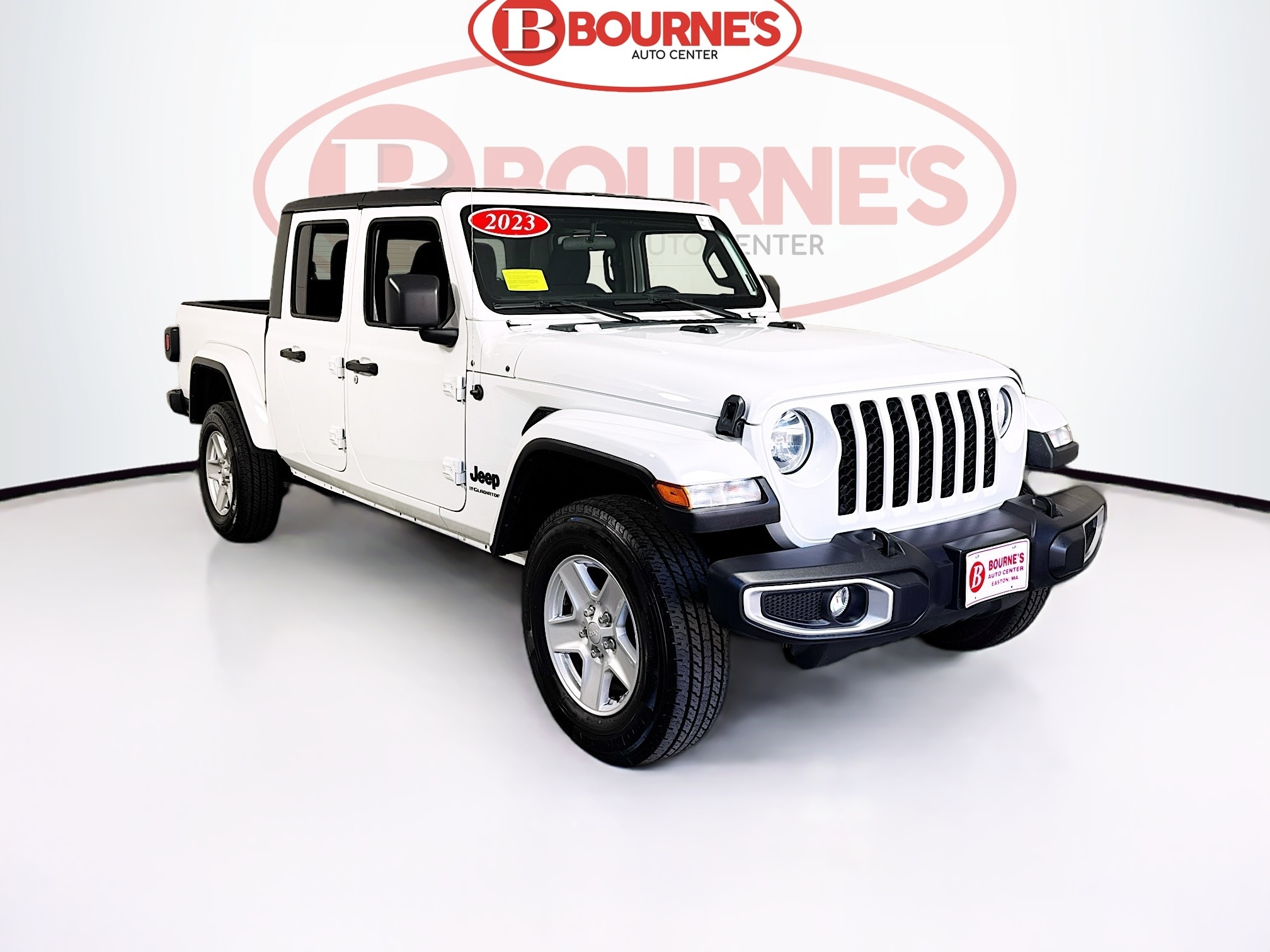 2023 Jeep Gladiator Sport S's photo