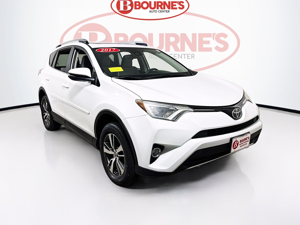 Used 2017 Toyota RAV4 XLE AWD w/Sunroof SUV