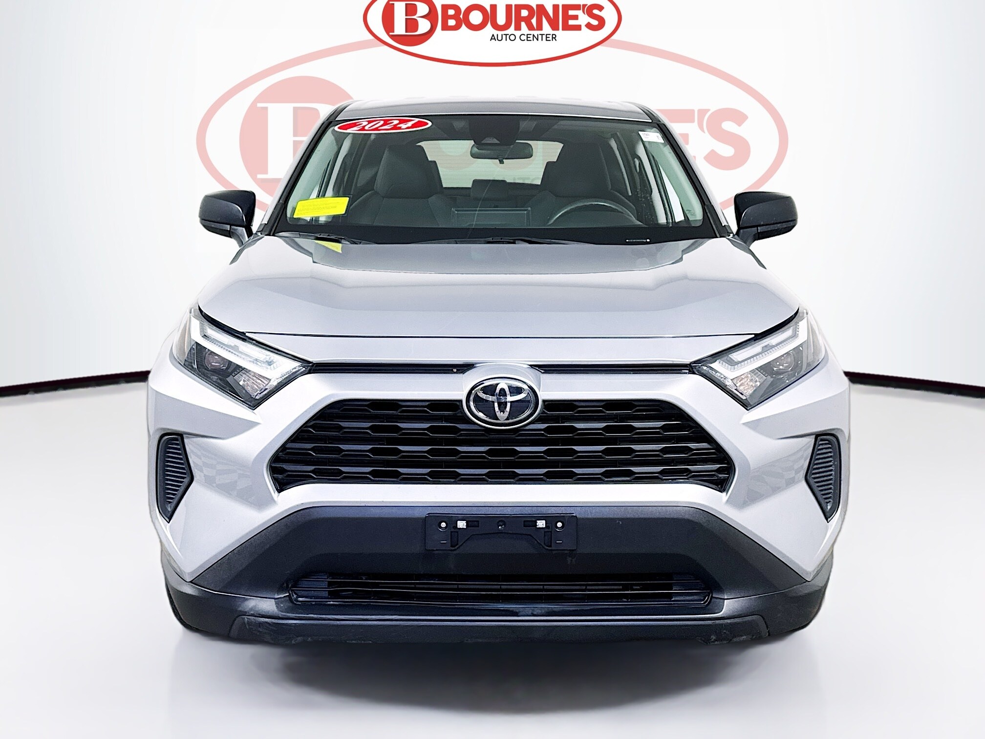 2024 Toyota RAV4 LE photo 3