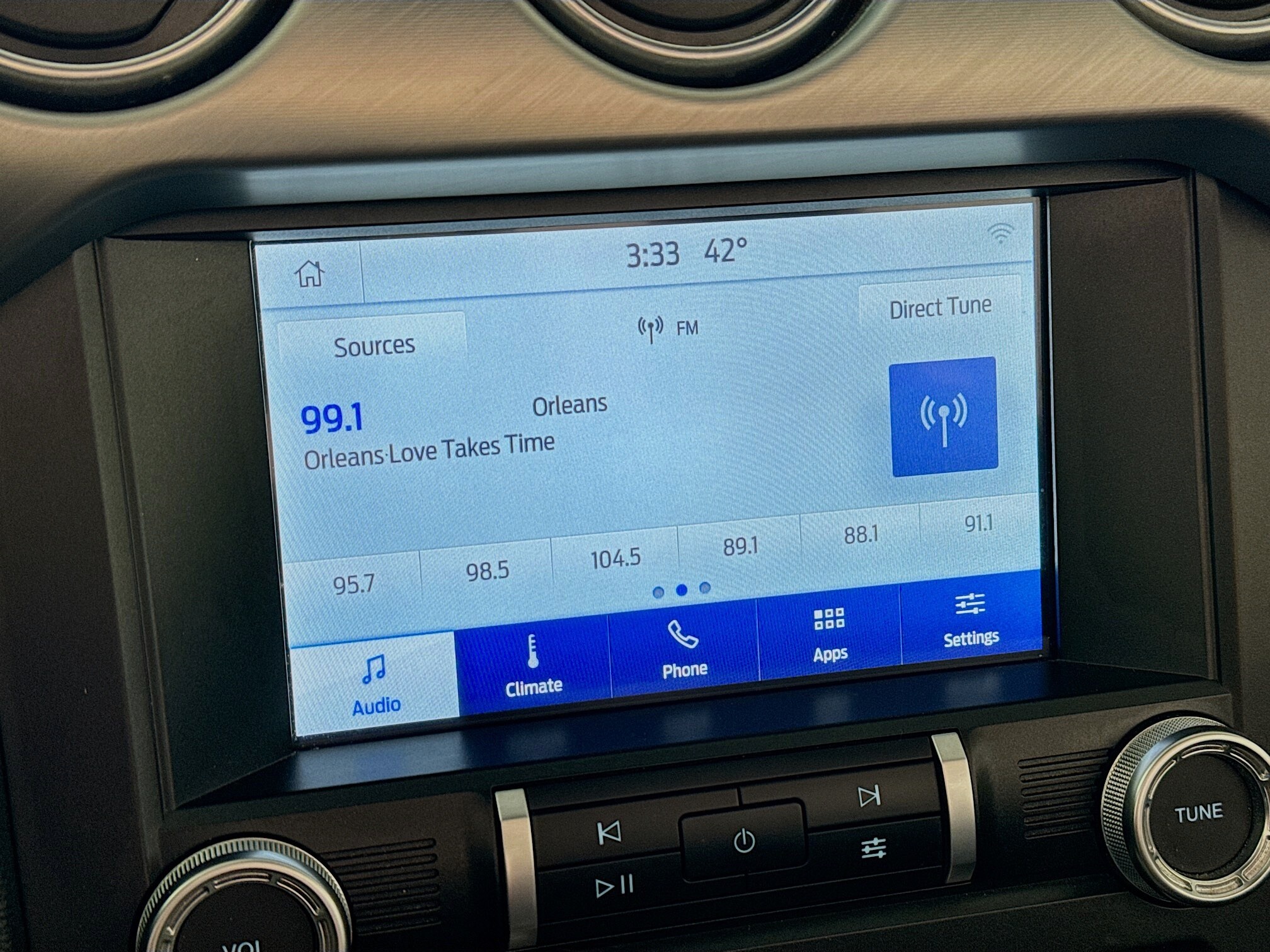 2023 Ford Mustang EcoBoost Premium photo 2