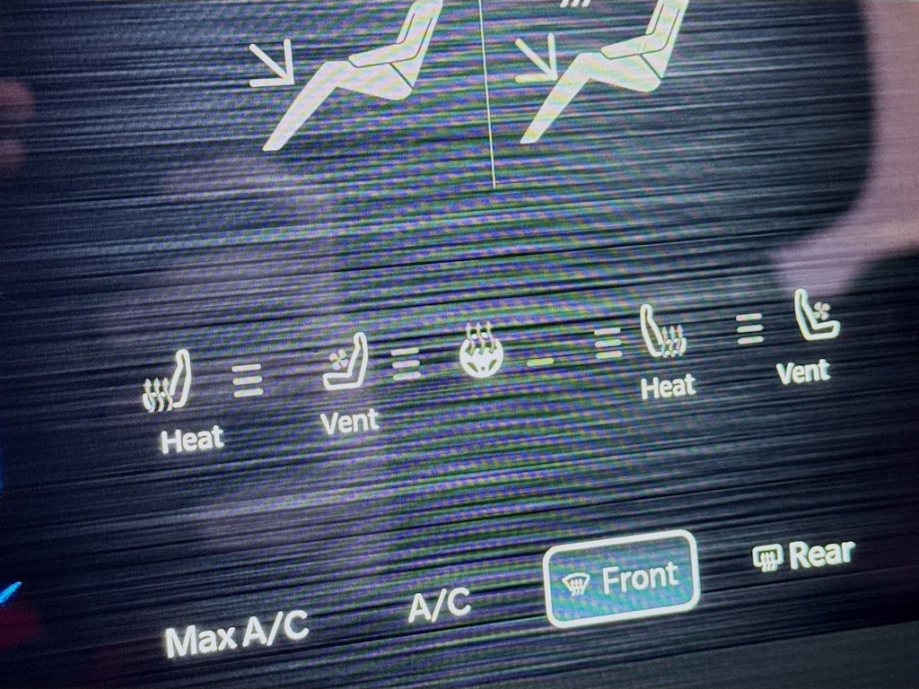 Used 2022 Ram 3500 Crew Cab Laramie Level D 4WD w/Nav,Leather,Sunroof,Ram Box,Snow Chief Pkg Truck Crew Cab