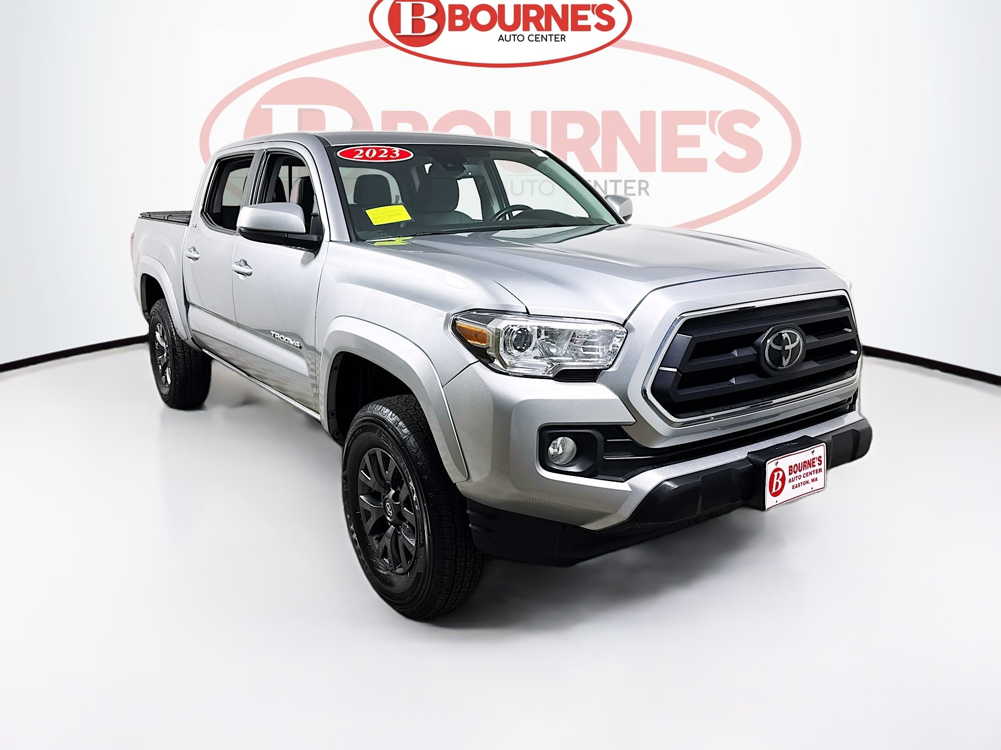 2023 Toyota Tacoma SR5's photo