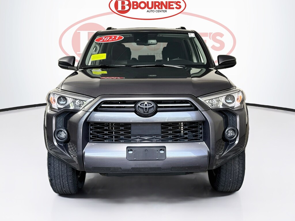 Used 2023 Toyota 4Runner SR5 4x4 w/Android Auto & Apple Carplay SUV