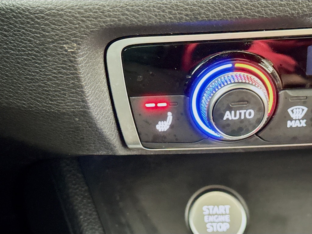 Used 2020 Audi Q3 45 S line Premium Plus quattro w/Navigation,Leather,Pano Sunroof SUV