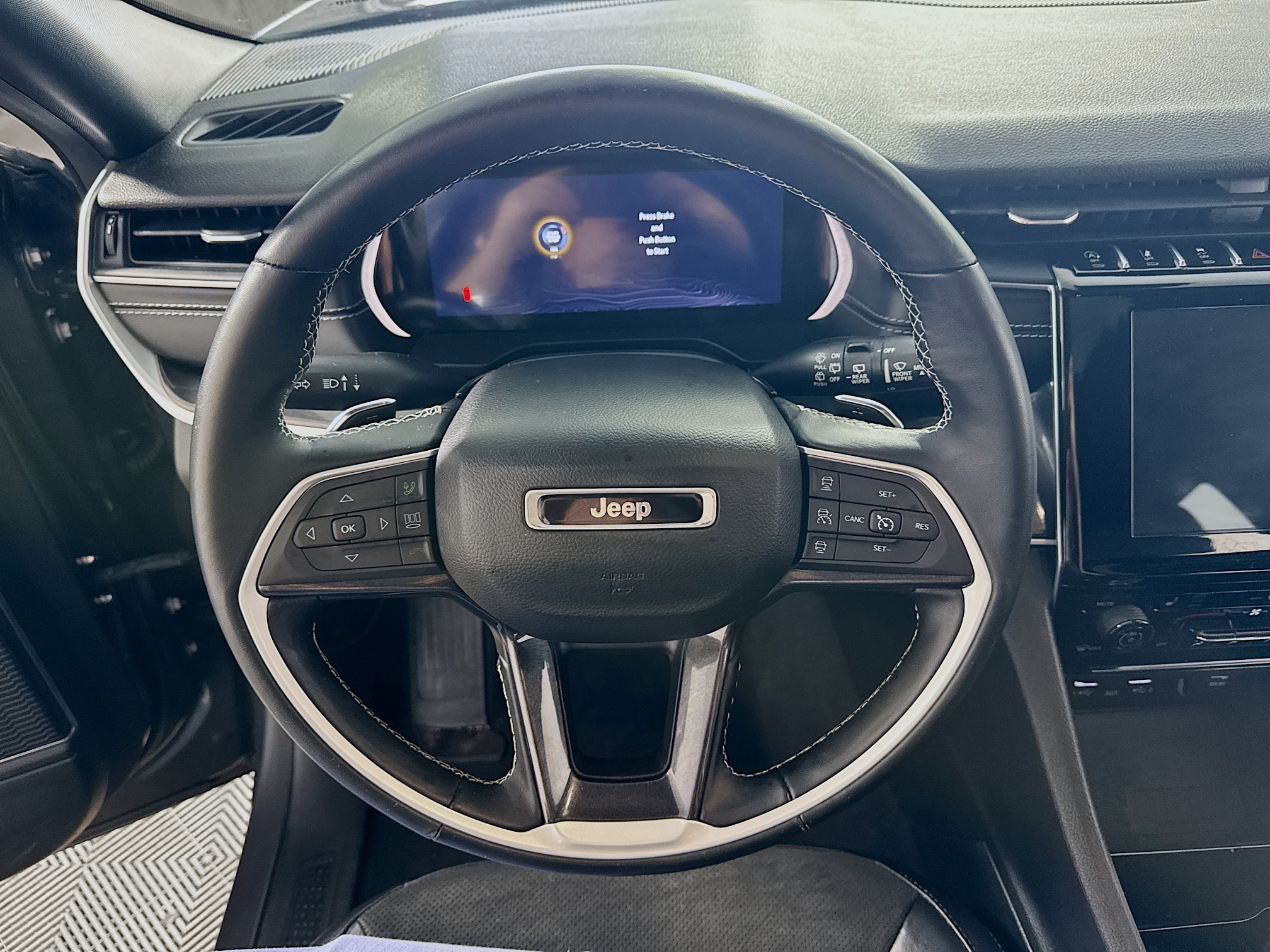 2022 Jeep Grand Cherokee L Altitude - Photo 16