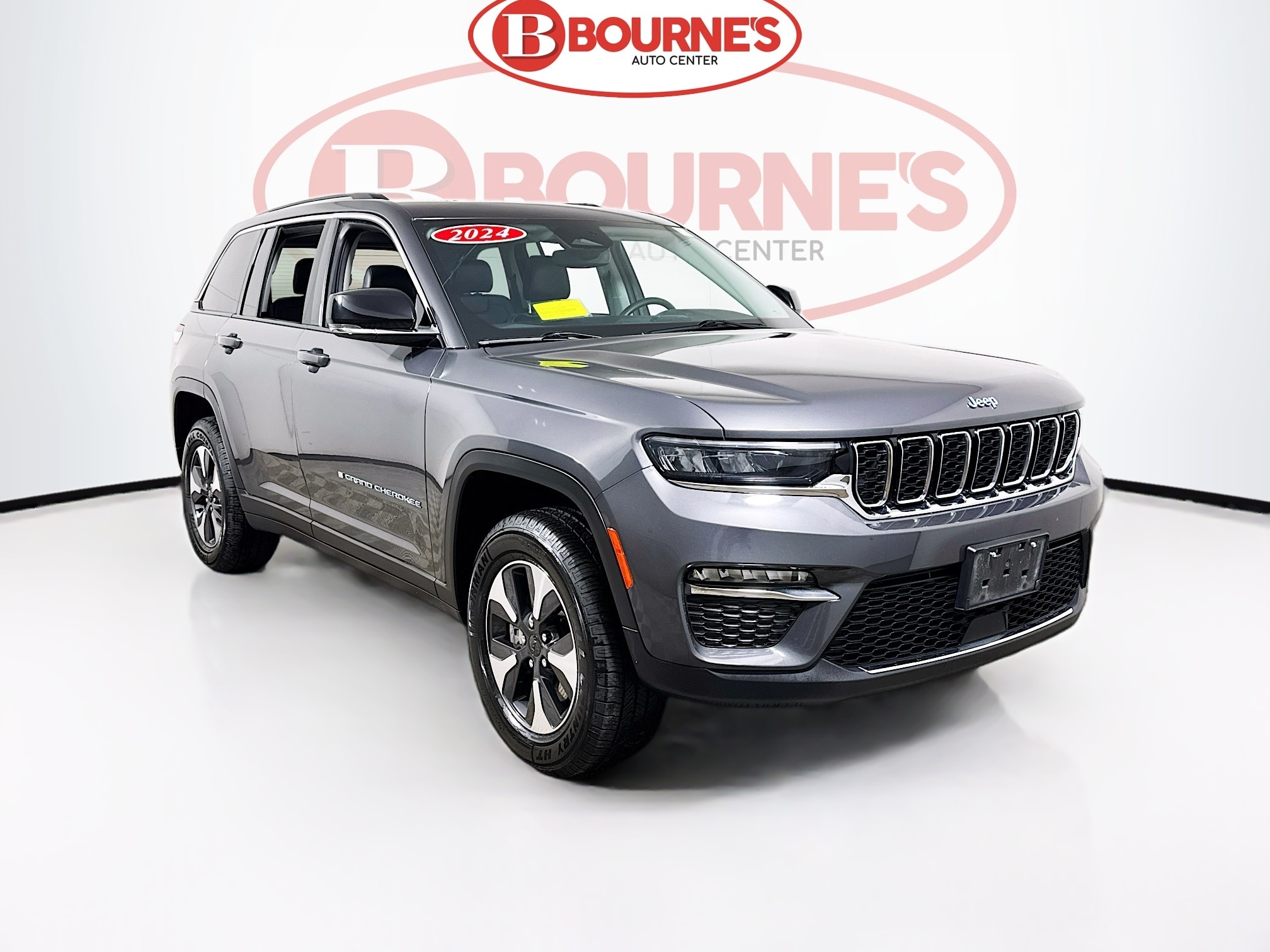2024 Jeep Grand Cherokee 4xe's photo