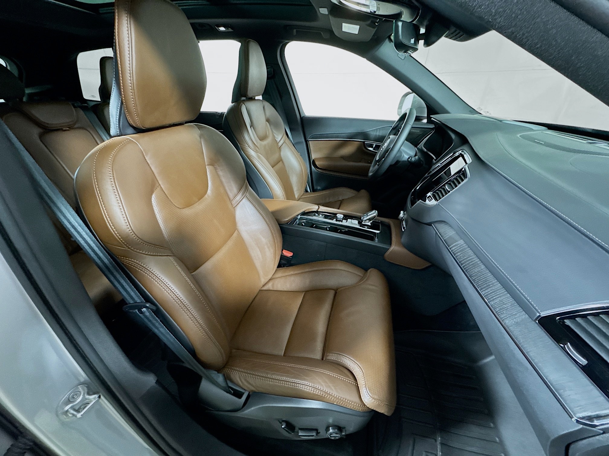 2023 Volvo XC90 Ultimate - Photo 29